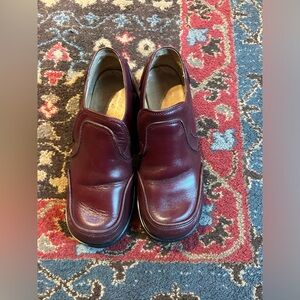 I am selling these vintage Fluevogs.  They are a US women’s 8 1/2.